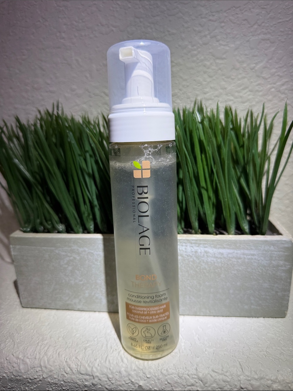 BIOLAGE Bond Therapy Conditioning Foam 8.45 floz